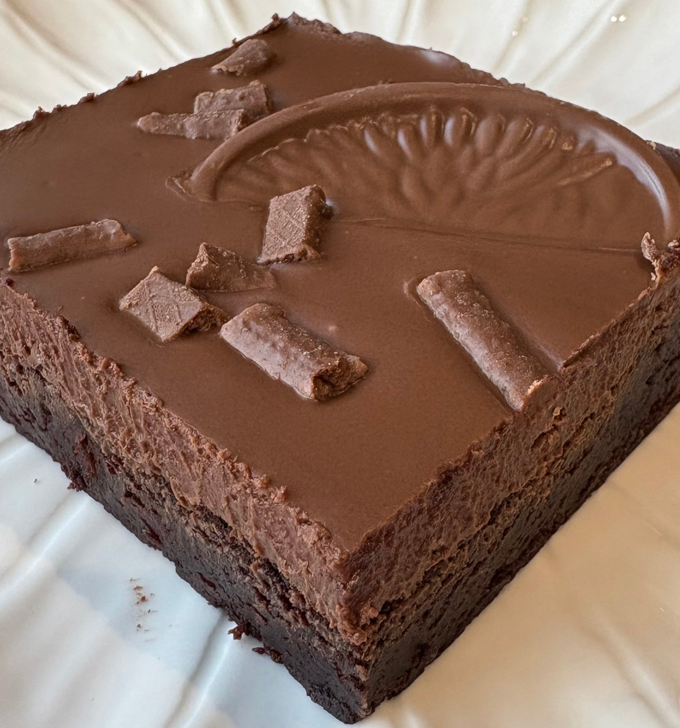 Chocolate orange brownie by Lilly White Cakes