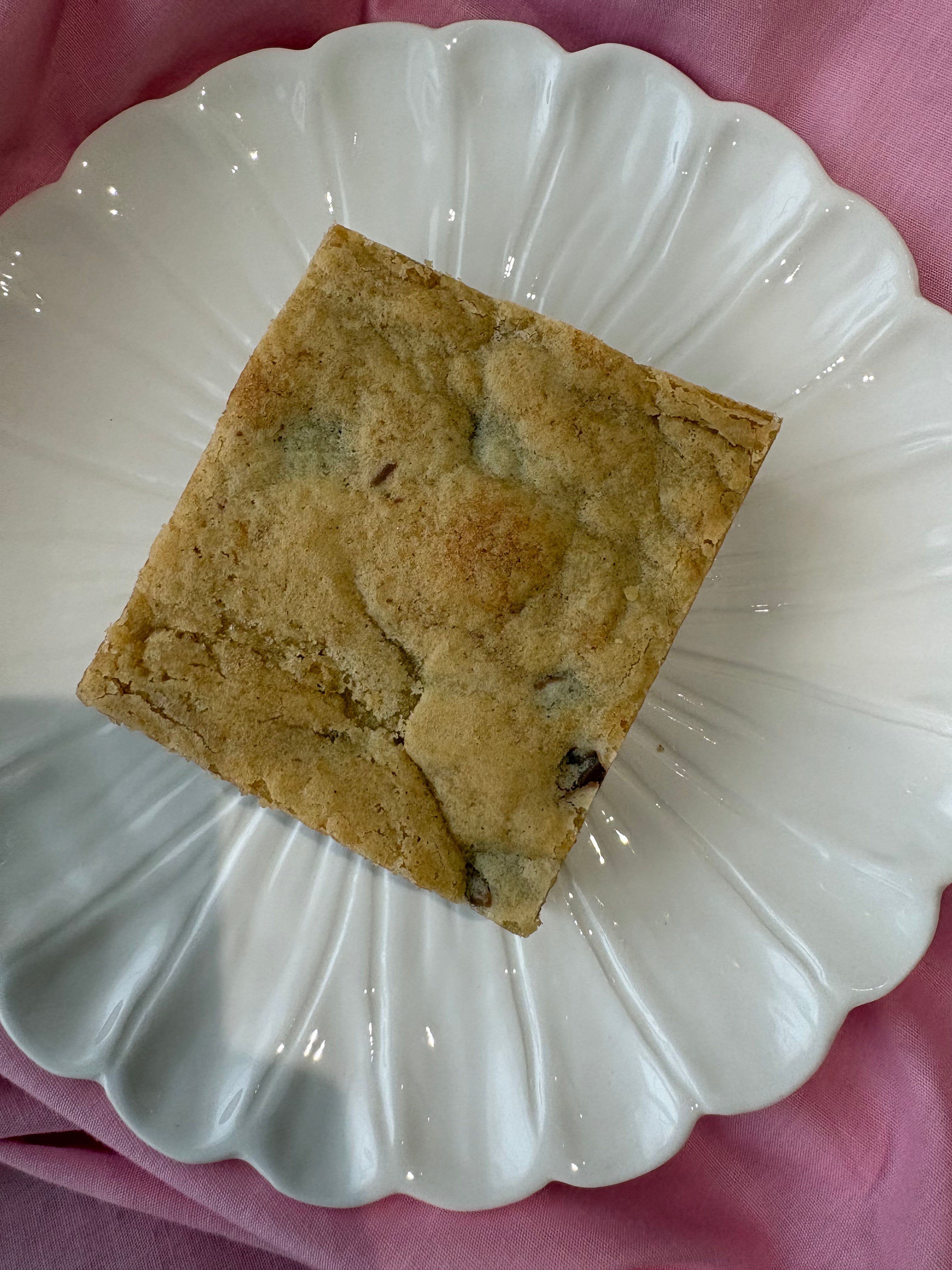 Reece’s cookie pie by Lilly White Cakes