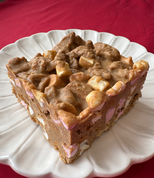 Biscoff Rocky Road by Lilly White Cakes